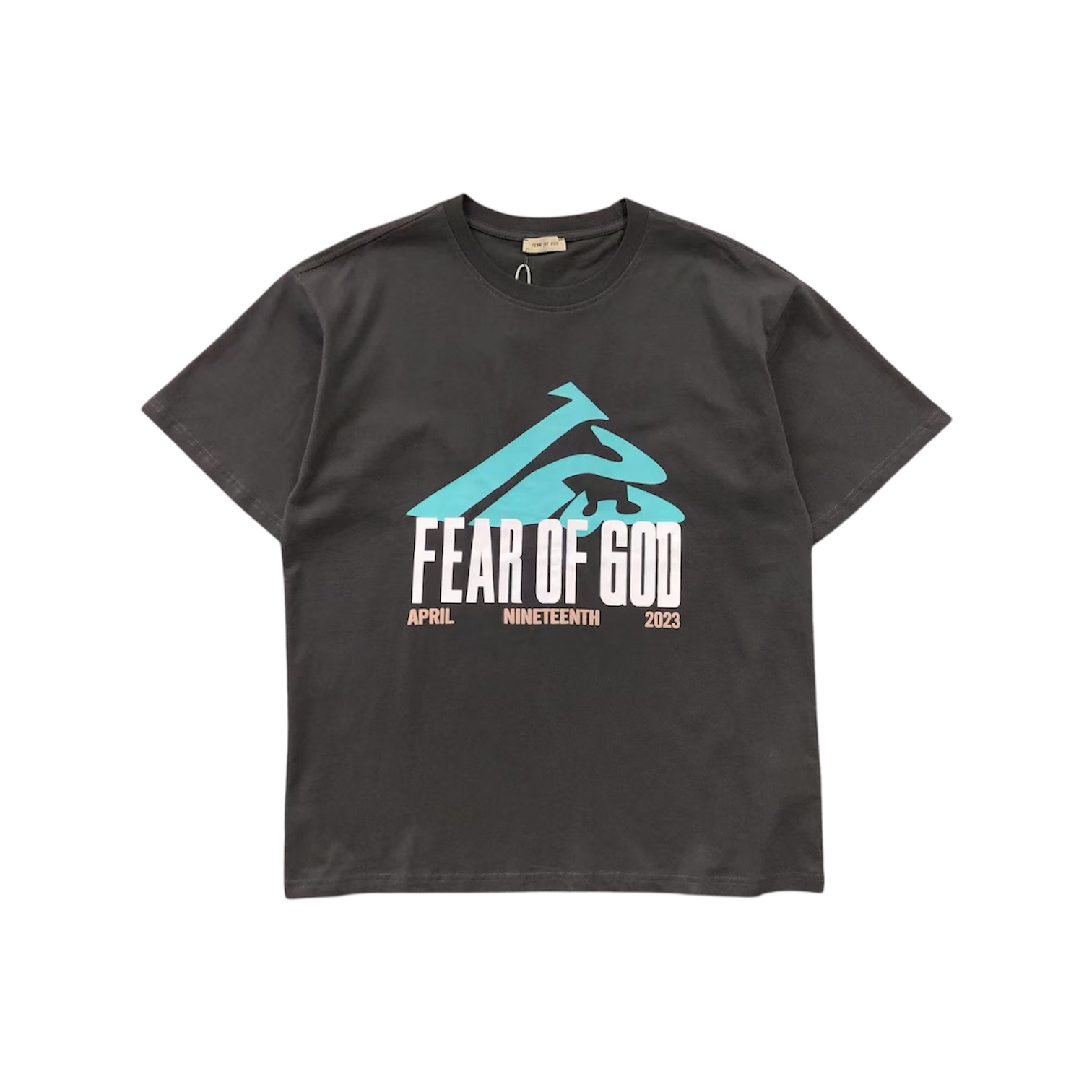 “Mountain” Tee — RRR123